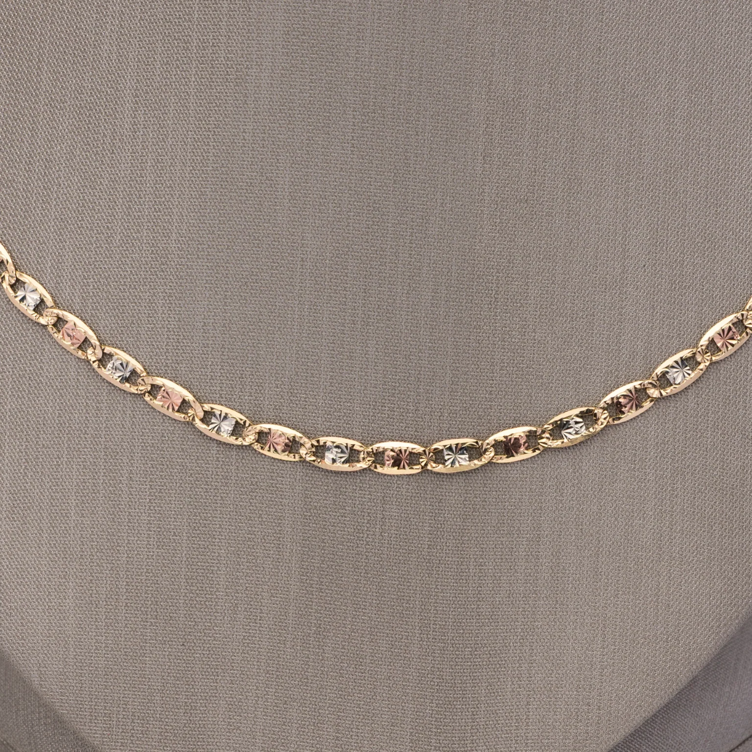 14k Thin Tri-Color Gold Chain – Elegant Piece - Image 4