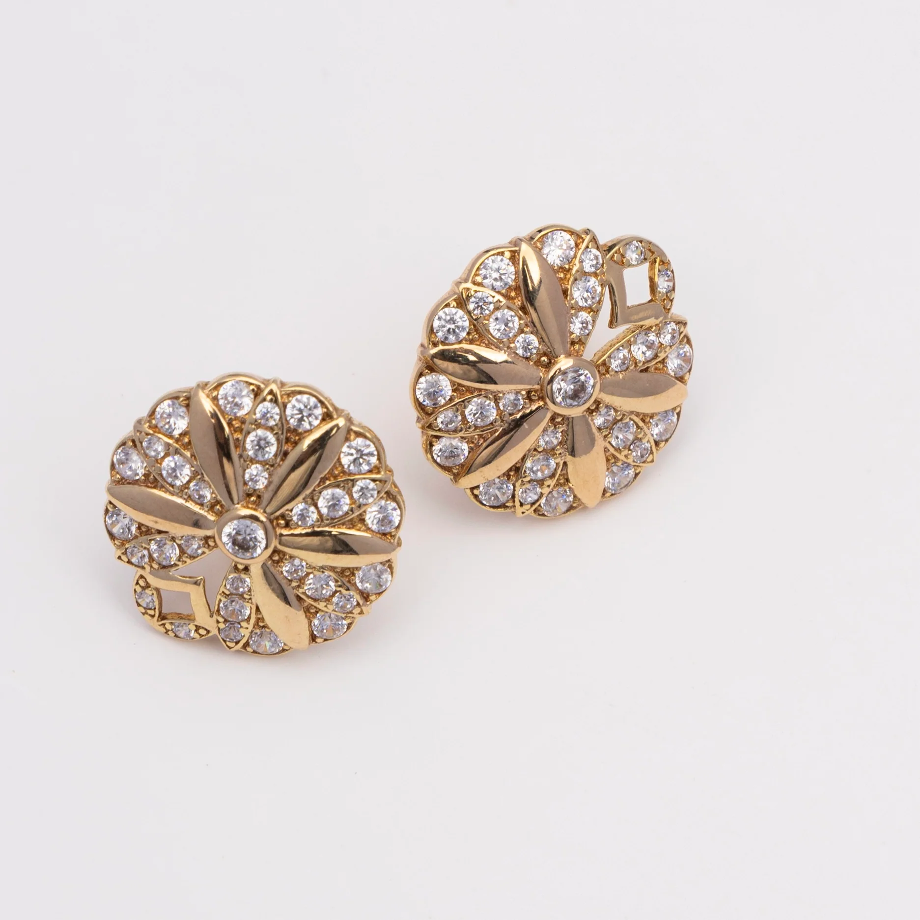 14k Crystal Flower Earrings - Delicate Shine - Image 3